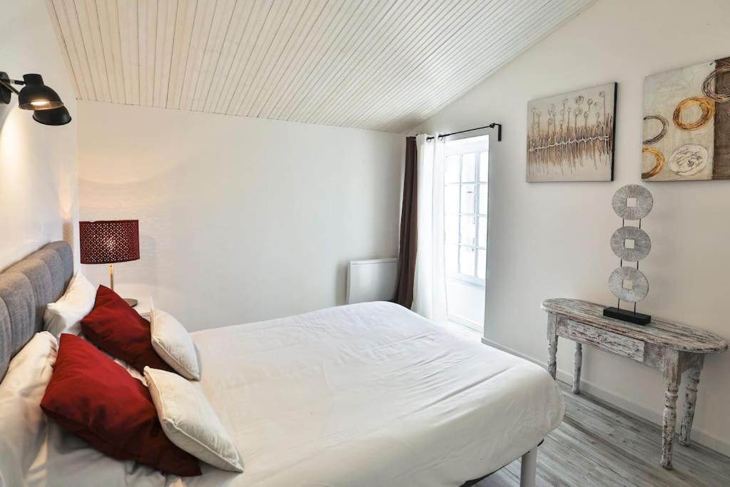 Le Cosy T2 Hypercentre ! Parking Inclus Et La Plage A 2 Min ! Les Sables-dʼOlonne Exteriér fotografie